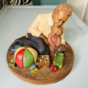 Christmas Morn" Vintage 1988 figurine by artist Tom Clark.